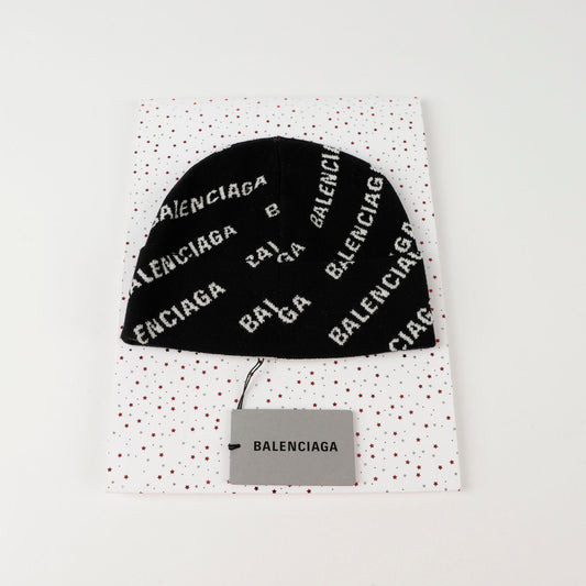 Allover Logo Beanie