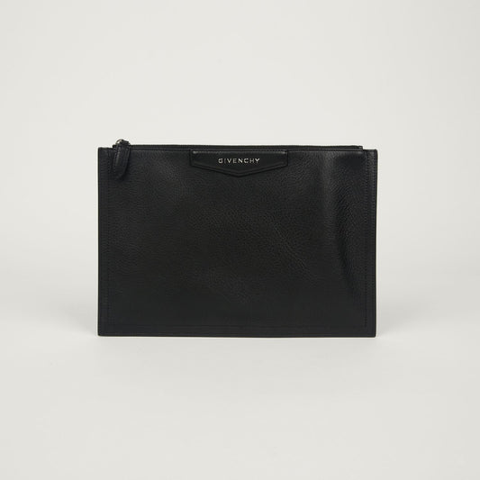 Antigona Medium Clutch