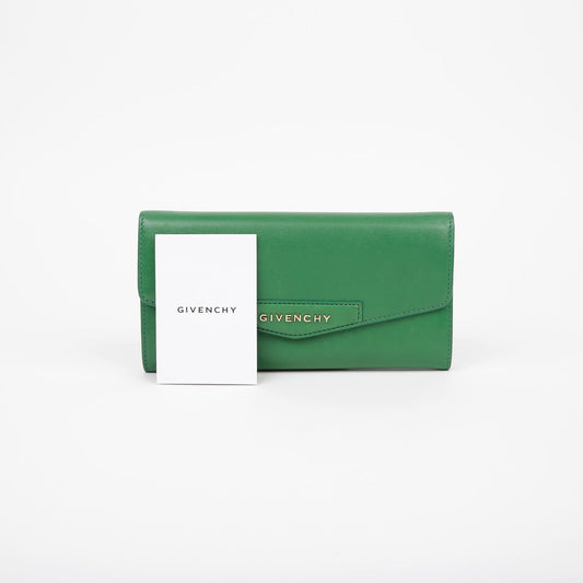 Antigona Long Wallet