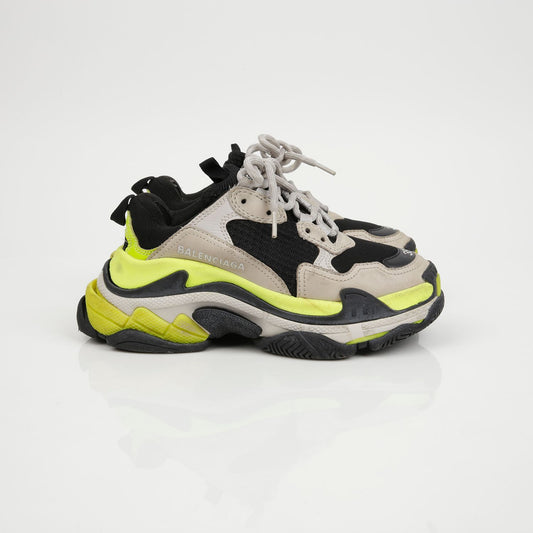 Triple Sneakers Size