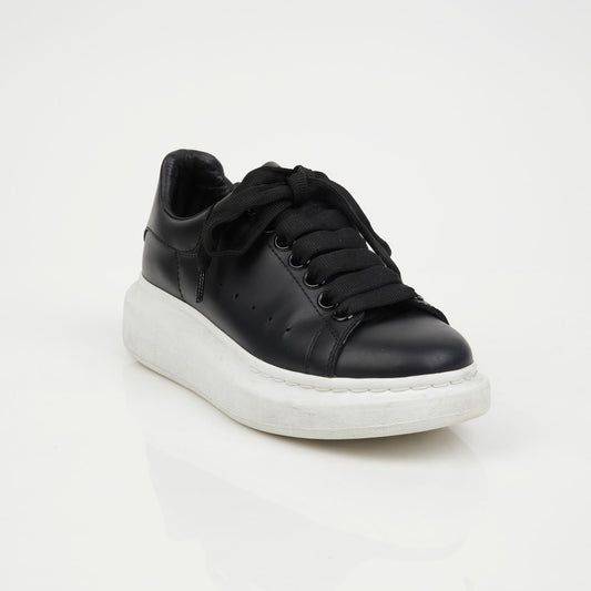Oversole Sneakers