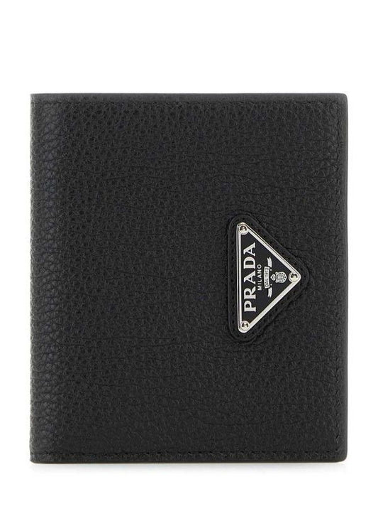 Leather Triangle Compact Wallet
