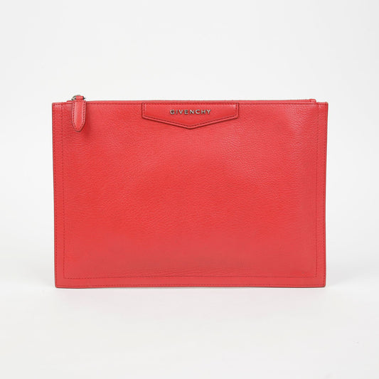 Antigona Medium Clutch