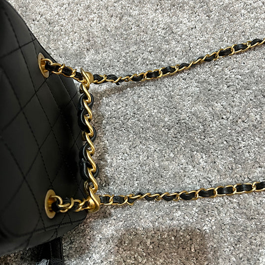 CC Logo Gold Metal Cosmetic Case Chain Bag Small stamp: