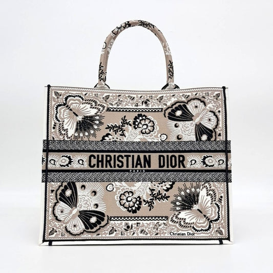 Christian Dior Book Tote Bag 42 (10269666)